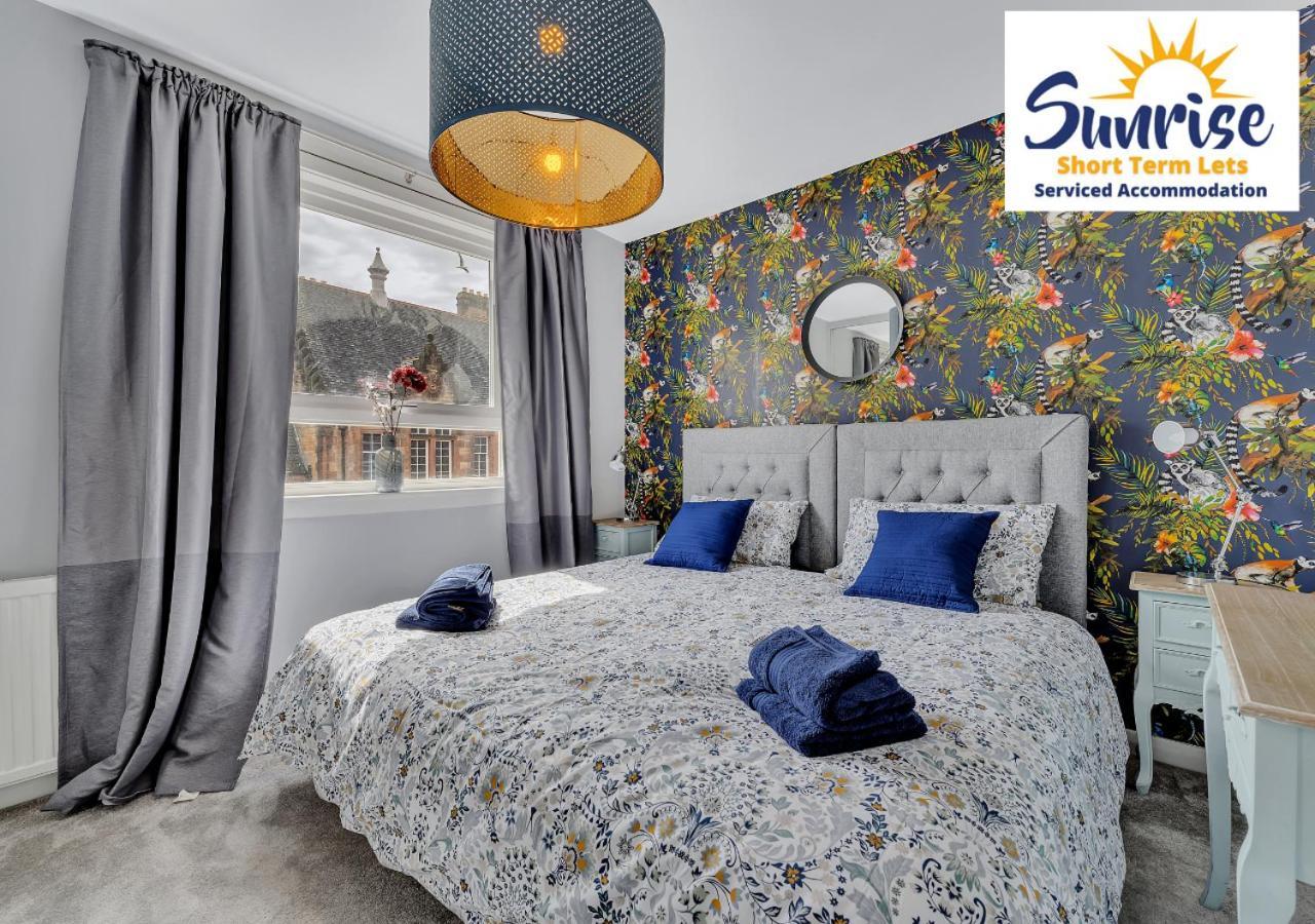 3 Beds At Arthurs Seat By Sunrise Short Lets Edinburgh Bagian luar foto