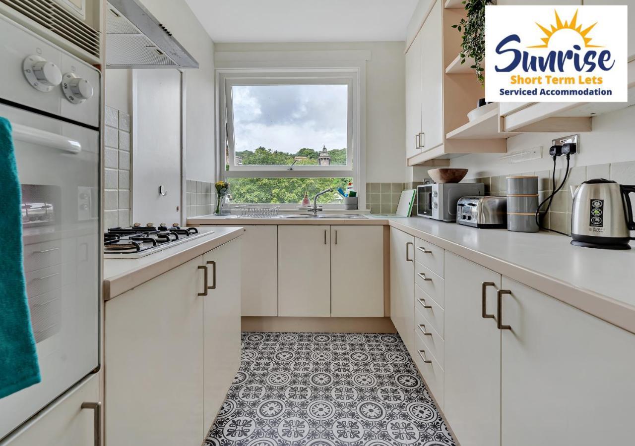 3 Beds At Arthurs Seat By Sunrise Short Lets Edinburgh Bagian luar foto